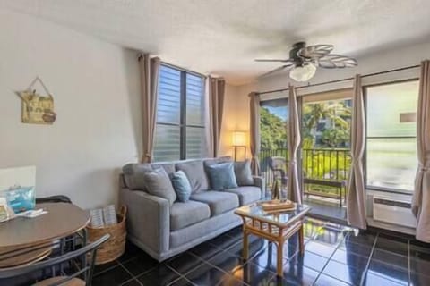 Welcome to Kihei Akahi C320