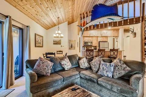 Spacious open living space with ample seating, and Smart TV