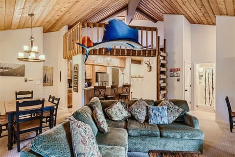 Eagle on Skiis awaits you!