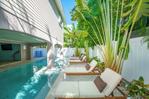 Private Pool and Spa