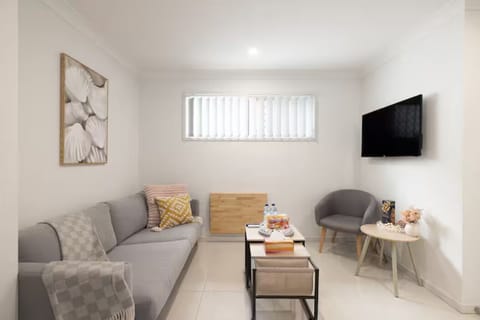 Private Living Room (1)