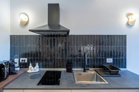 Family Studio, City View | Private kitchen | Espresso maker, electric kettle, cleaning supplies