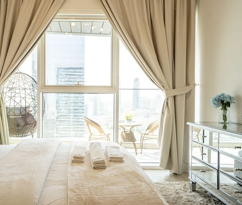 Deluxe Apartment, Balcony, City View | 1 bedroom, desk, iron/ironing board, free WiFi