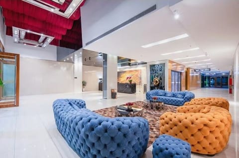 Comfort Room, City View | Living area | Toys, printers