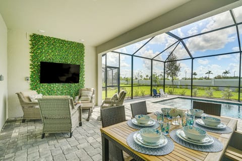 Venice Vacation Rental | 4BR | 2BA | 2,246 Sq Ft | 1 Step Required