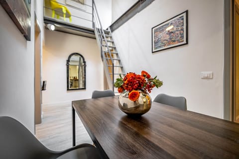 Private kitchen | Espresso maker, coffee/tea maker, full-size fridge, microwave
