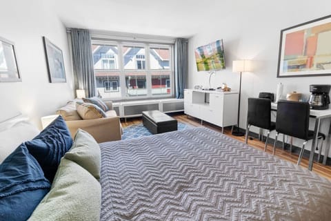 Welcome to Expedition Station 313!