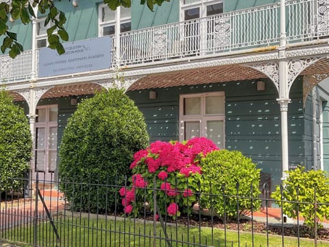 Exterior | Edleston Holidays - Flat 3E - Edleston House, Aberystwyth