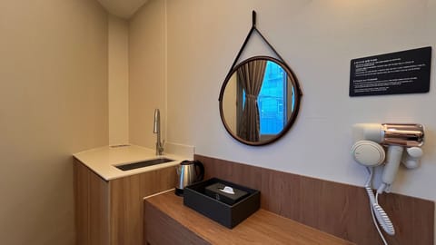 Family Room | Premium bedding, free minibar items, blackout drapes, soundproofing