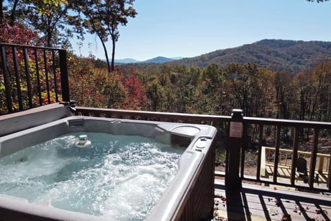 Hot Tub with Mountain View