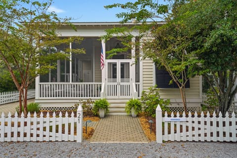 WELCOME TO GOODOBBIES IN SEASIDE, FLORIDA