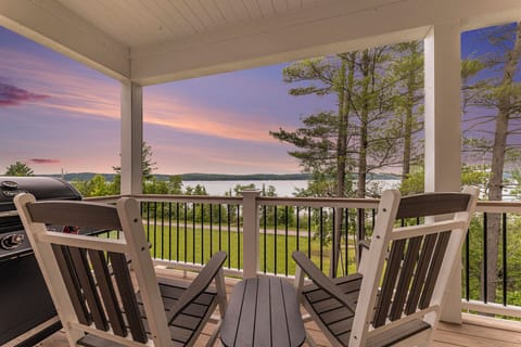 covered patio off kitchen