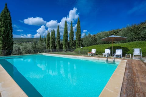 Seasonal outdoor pool, pool umbrellas, sun loungers