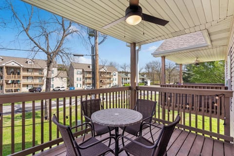 Balcony with outdoor dining