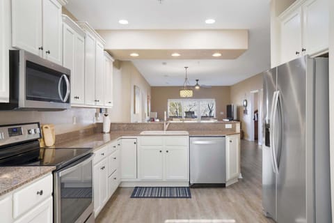 Unit #1 Fully furnished and equipped kitchen