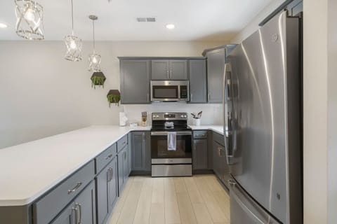 Fully equipped kitchen