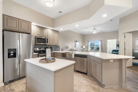 Fully equipped kitchen