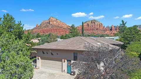 Sedona Indian Cliffs elevates your dream vacation to new height!