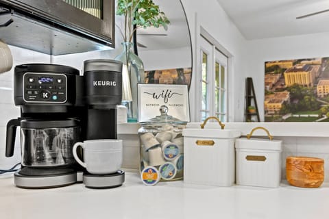 Great selection of tea's and coffee.