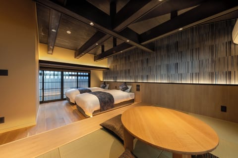 Villa, Non Smoking | Pillowtop beds, blackout drapes, free WiFi, bed sheets