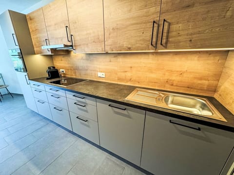 Countertop, Cabinetry, Tap, Kitchen Sink, Property, Furniture, Building, Sink, Kitchen, Kitchen Stove