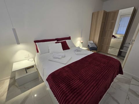 Bedroom (1)