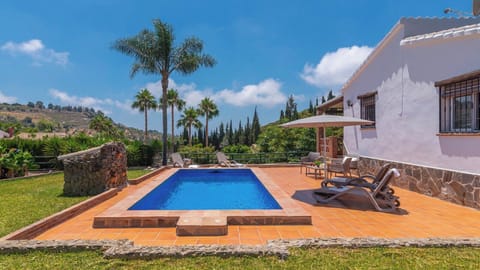 Cortijo de La Música Frigiliana by Ruralidays