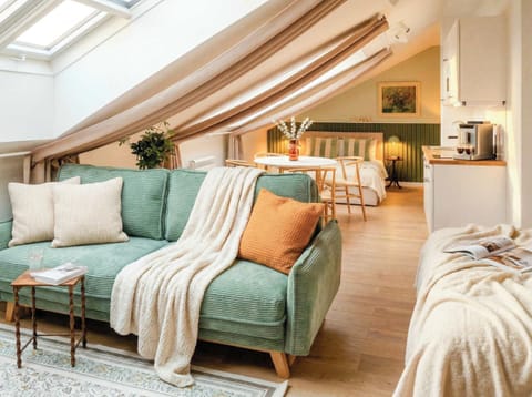 Spacious room flooded with daylight equipped with black-out curtains for good sleep