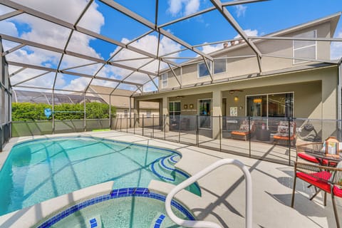 Kissimmee Vacation Rental | 7BR | 4.5BA | 3,300 Sq Ft | Stairs Required