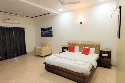 Deluxe Room | Individually decorated, individually furnished, soundproofing, free WiFi