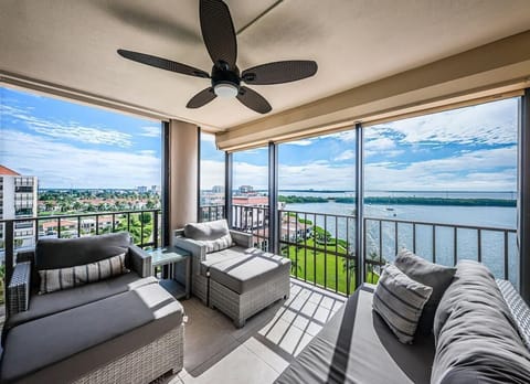 2-web-or-mls-Balcony 1