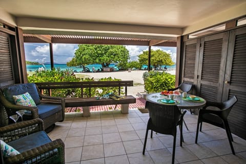 Step outside right to the beach