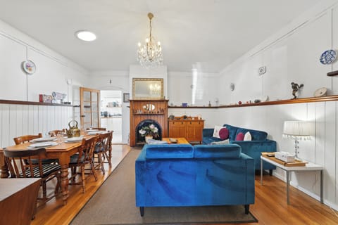 Blossoms on the Bay Retreats Tasmania May 2025 High Res_23