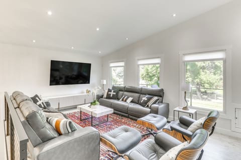 Kalispell Vacation Rental | 3BR | 2BA | 2,300 Sq Ft | 1 Step to Enter