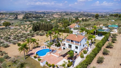 Holiday villa with pool in Alhaurín