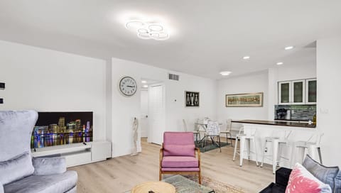Rent 2/1 in Fort Lauderdale near Las Olas (7832)