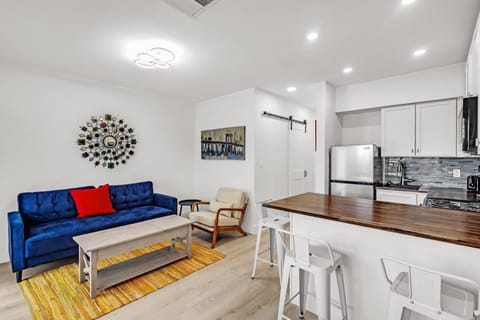 Comfort and Space 1/1 Fort Lauderdale Miami (7220)