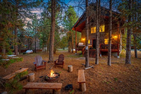 Exterior - Backyard - Outdoor Fire Pit + Hot Tub