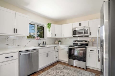 Fully stocked kitchen!  Plenty of cookware, bakeware, and serving dishes to create memorable meals for the group!