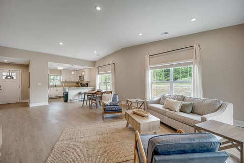 Have a friend stay on our queen size pull out sofa!