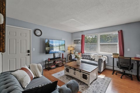 Living Rm with Computer desk-chair for working