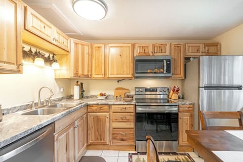 Kitchen Area--- Stainless Steel Appliances