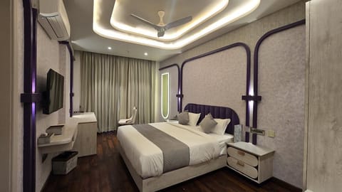 Premium Double Room | In-room safe, free WiFi