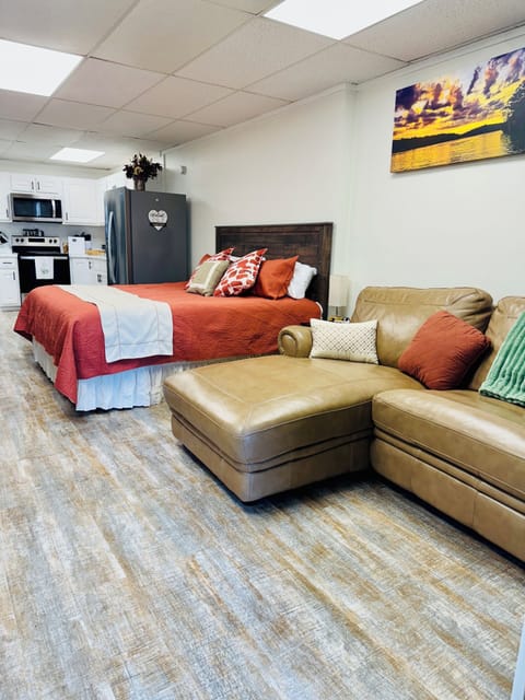 King size adjustable bed