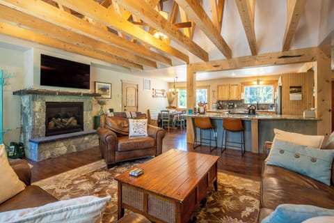 Cedarwood - Living Area Fireplace