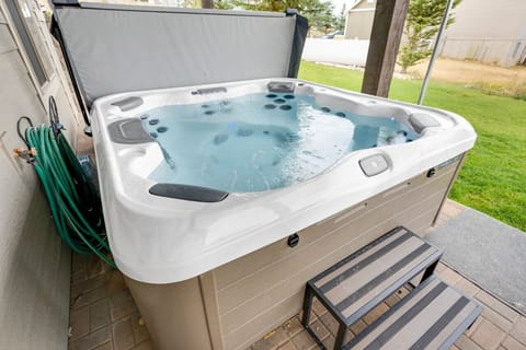Hot Tub