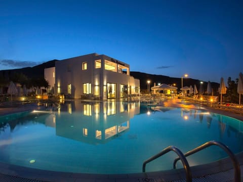 2 outdoor pools, pool umbrellas, sun loungers
