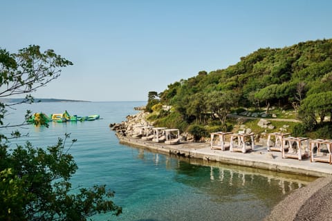 Sun loungers, beach umbrellas, snorkeling, beach volleyball