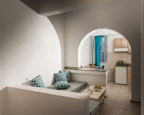 Apartment, 1 Bedroom | Living room