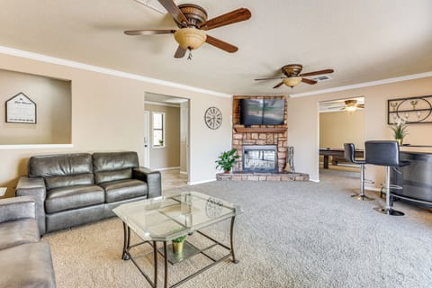 Las Vegas Vacation Rental | 3BR | 2BA | 2,200 Sq Ft | Step-Free Access
